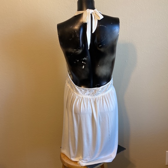 White 3x/18 - Hips & Curves Halter Baby Doll City Chic Collection - Picture 6 of 16